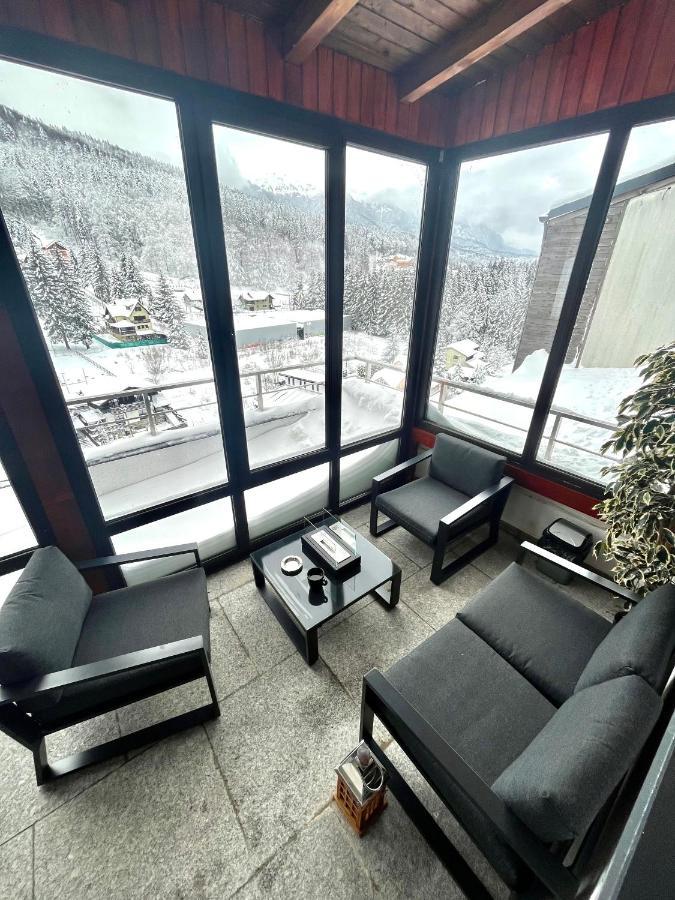 Best View Ap With Parking And 2 Bathrooms Sinaia Kültér fotó