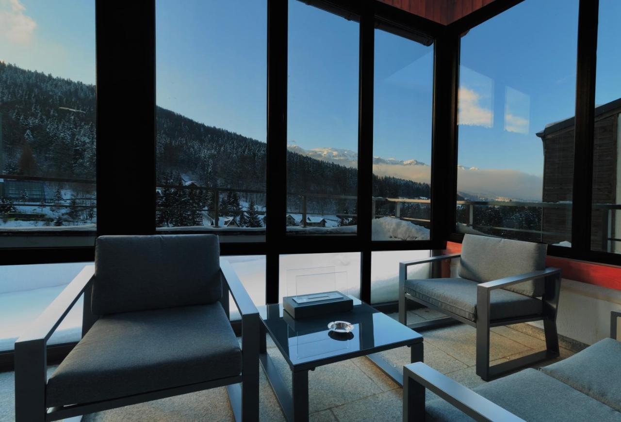 Best View Ap With Parking And 2 Bathrooms Sinaia Kültér fotó