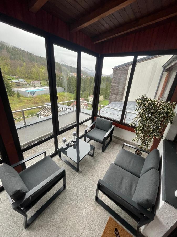 Best View Ap With Parking And 2 Bathrooms Sinaia Kültér fotó