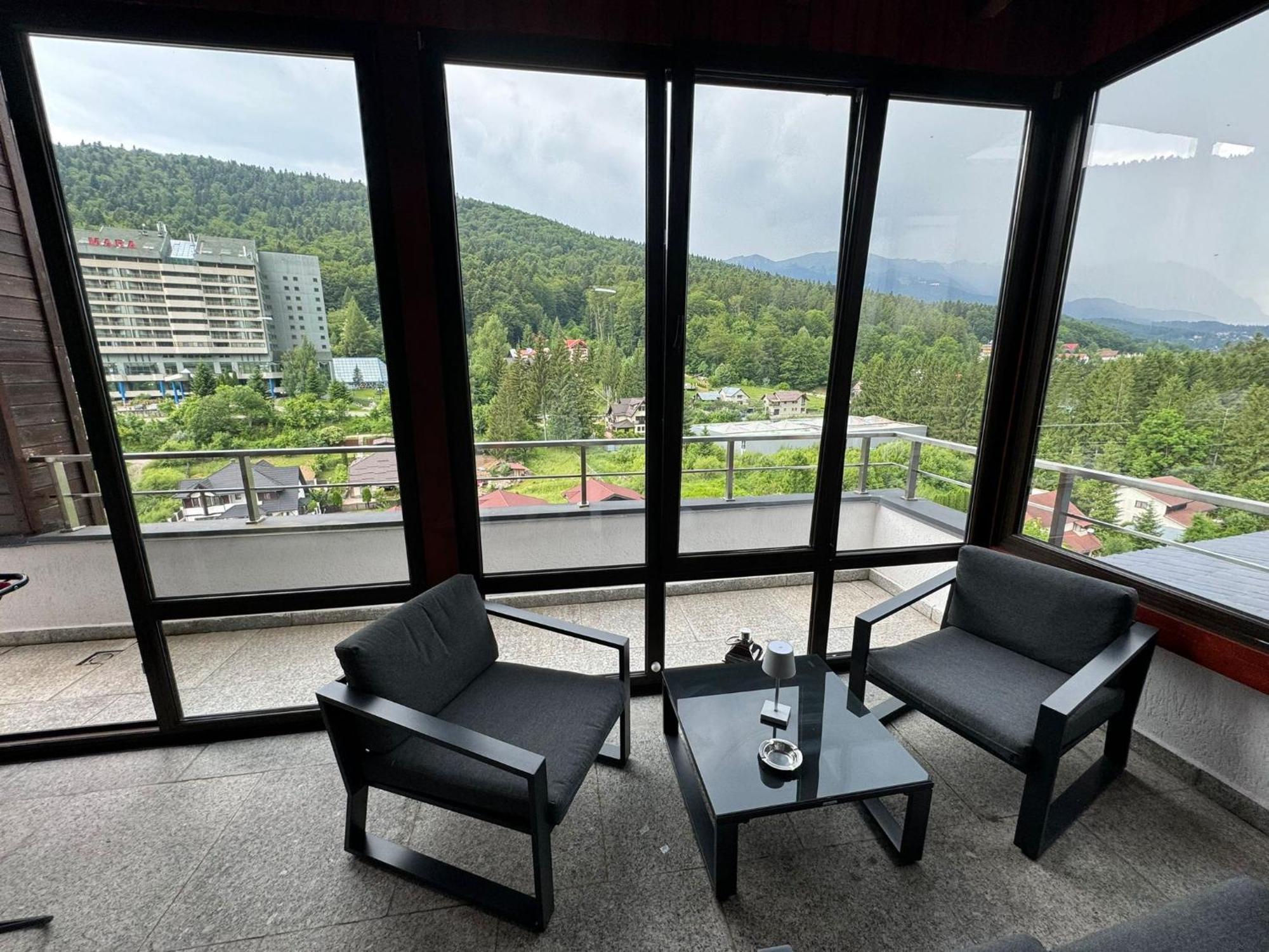 Best View Ap With Parking And 2 Bathrooms Sinaia Kültér fotó